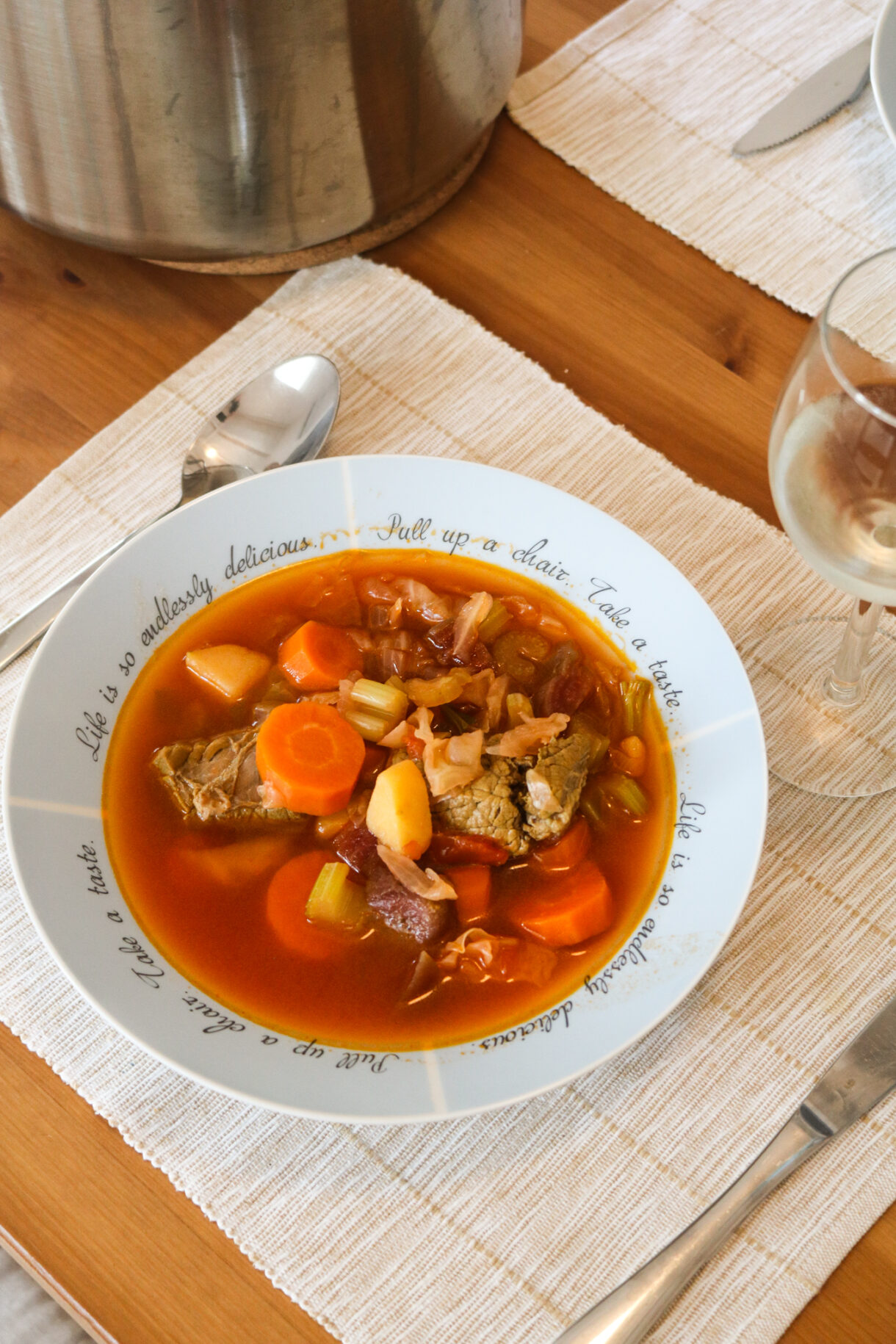 Bortsch maison soupe de betterave et bœuf
