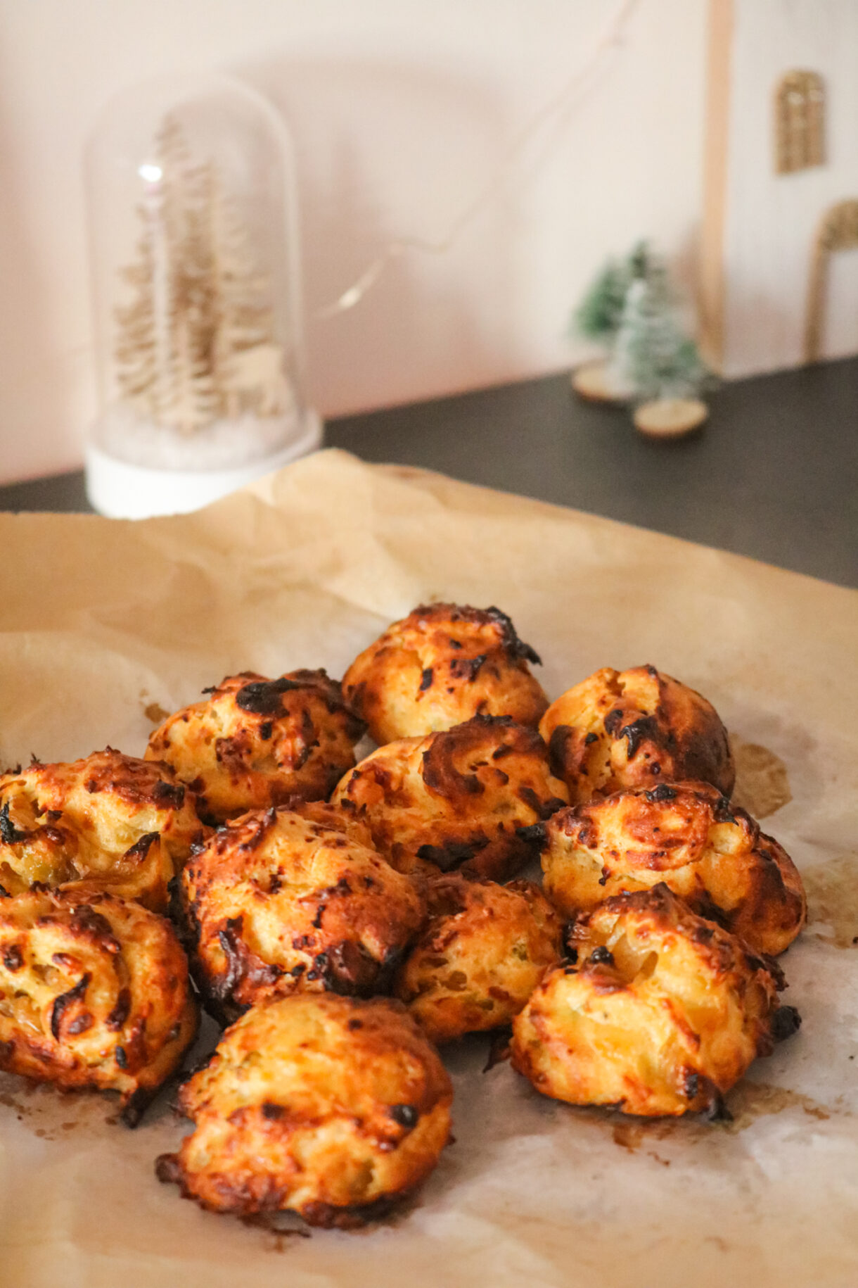 Plateau de gougères salées maison