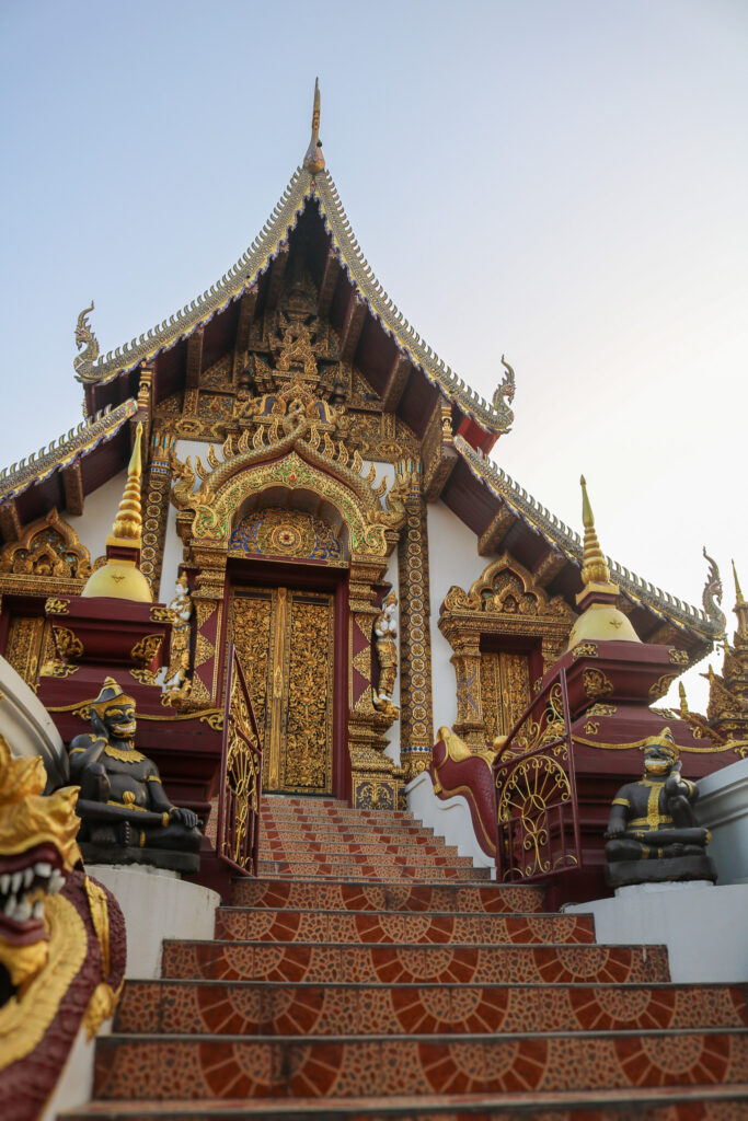 Temple Chiang mai architecture zoomé