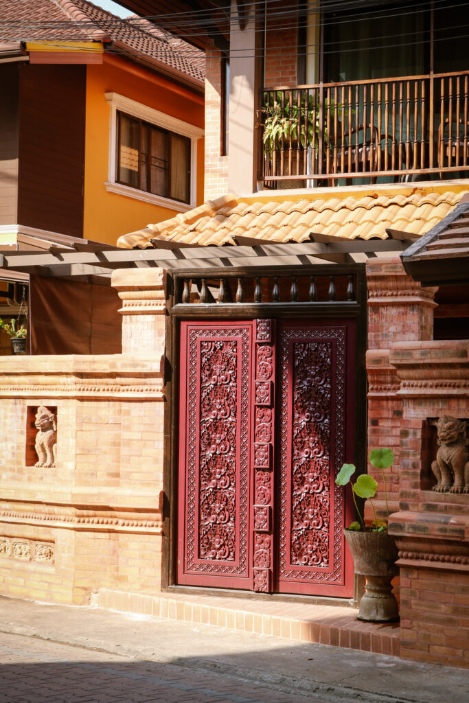 Architecture porte Chiang mai
